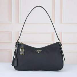 Picture of Prada Handbags _SKUfw182774508fw